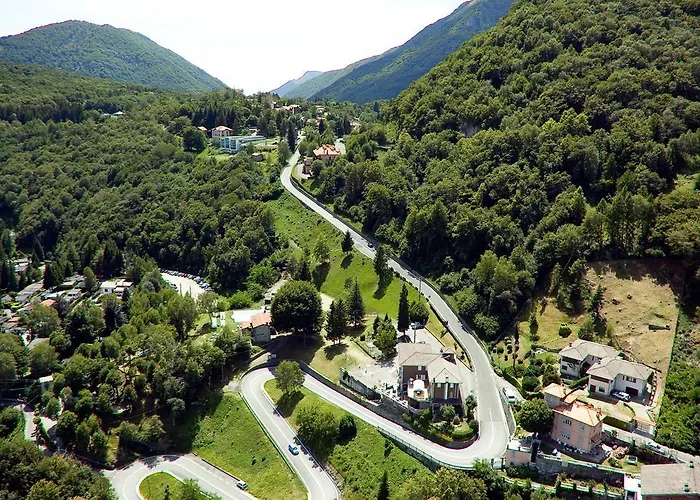 Mirabeau Отель